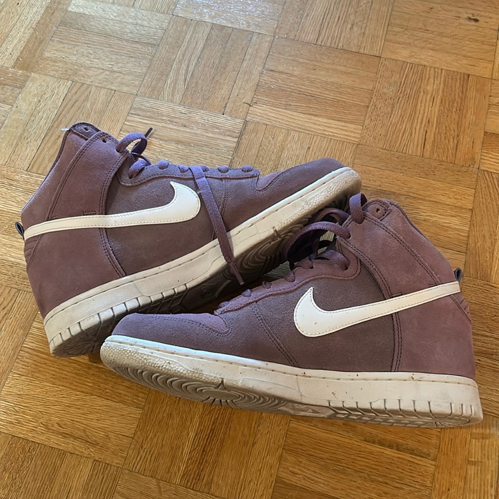 Nike Swede purple high tops